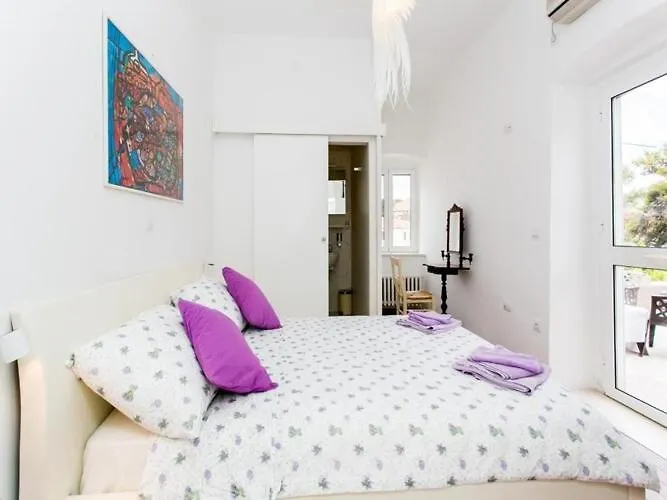 Marini Dvori - Two-bedroom With Terrace * Ragusa