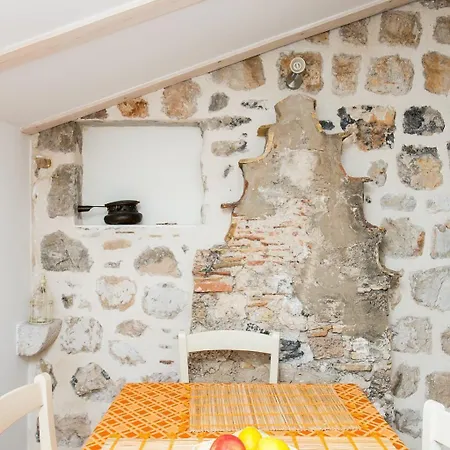 Marini Dvori - Two-bedroom With Terrace דירה