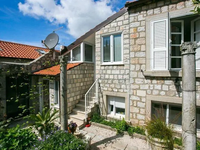 Marini Dvori - Two-bedroom With Terrace Apartamento *