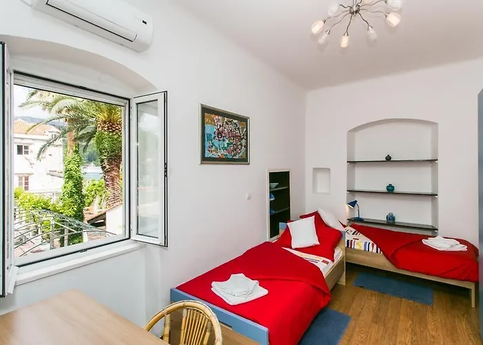 Apartamento Marini Dvori - Two-bedroom With Terrace