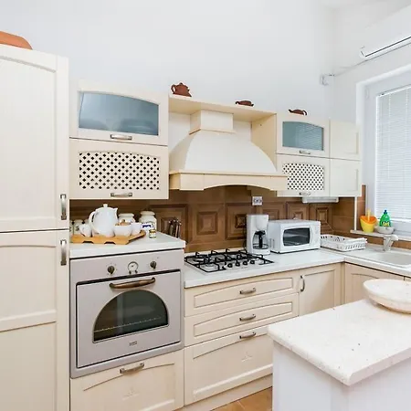 Marini Dvori - Two-bedroom With Terrace *