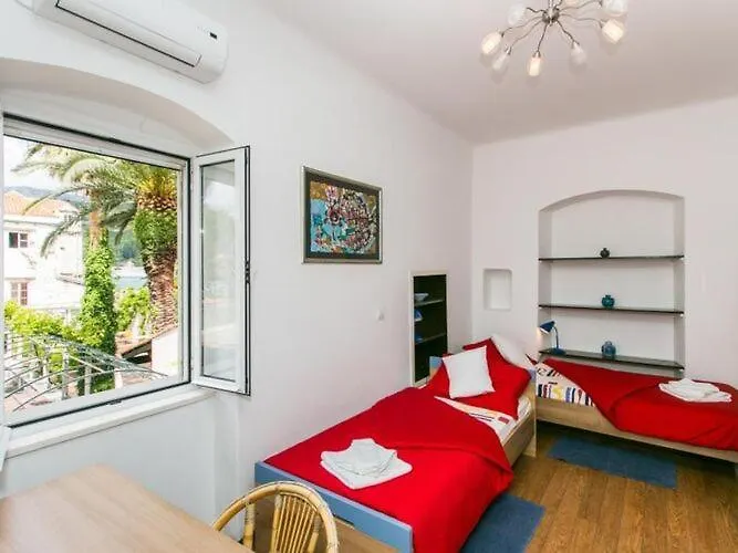 Marini Dvori - Two-bedroom With Terrace Apartman *